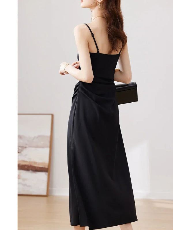 SENTUBILA, vestidos negros sexis para mujer, verano 2025, elegante vestido Midi con pliegues y tirantes finos con abertura para fiesta de noche con cuello en V 132L48917