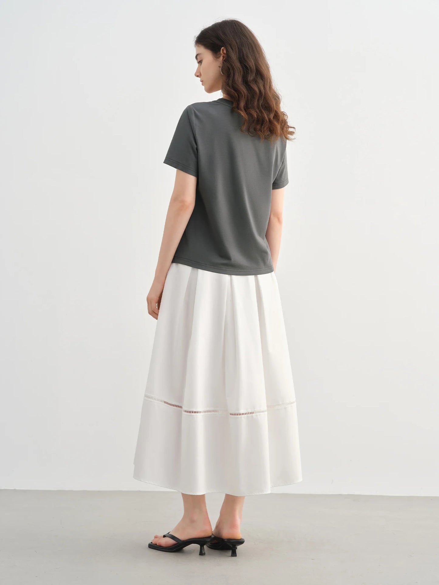 Dushu plus size feminino slogan impressão em torno do pescoço malha camiseta 2025 coleção de verão design de emagrecimento simples topo para mulher 25ds82213