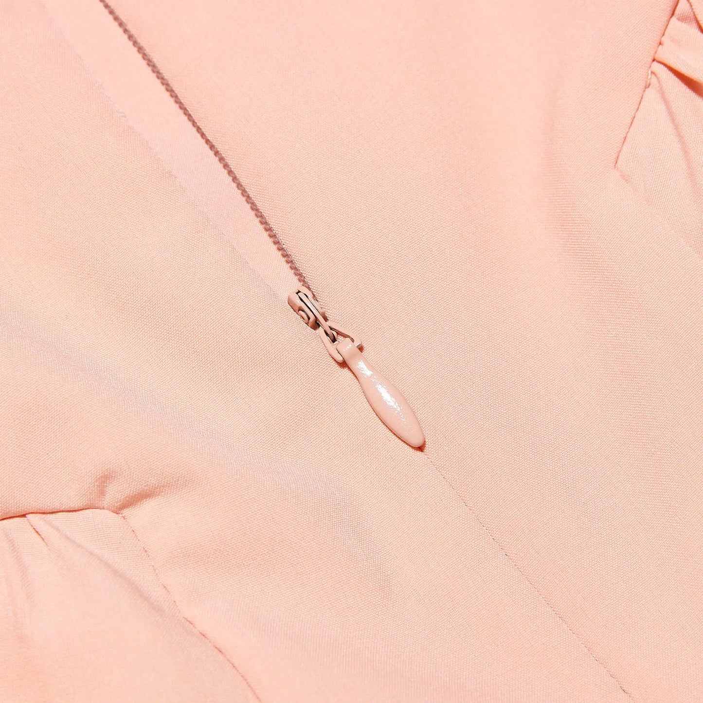 Vestido Midi Elegante Bella Radiant – Linha A, Alças Finas e Caimento Impecável - AlmaChic