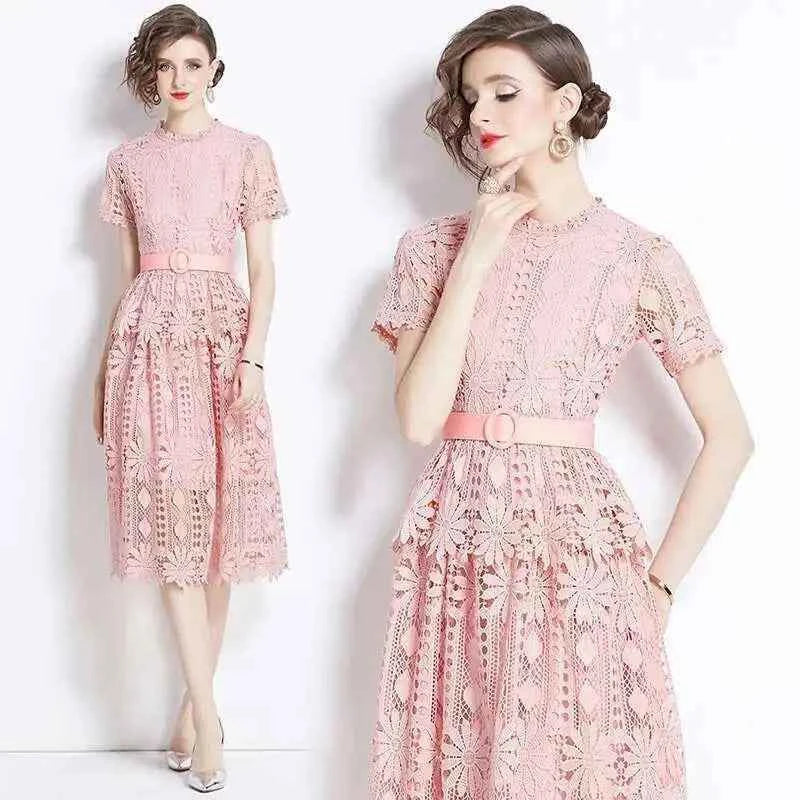 Vestido de Renda Feminino Amélie Blanc — Midi Bordado (Cópia)