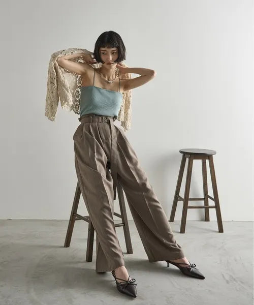 Cardigan de Crochê Rendado Lia Bohème – Leve, Versátil & Atemporal