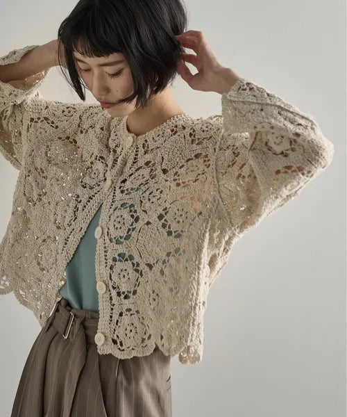 Cardigan de Crochê Rendado Lia Bohème – Leve, Versátil & Atemporal