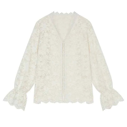 Blusa de Chiffon com Renda V - Elegância Atemporal