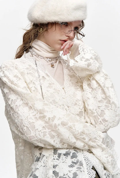 Blusa de Renda Feminina Elegância Suave Claire