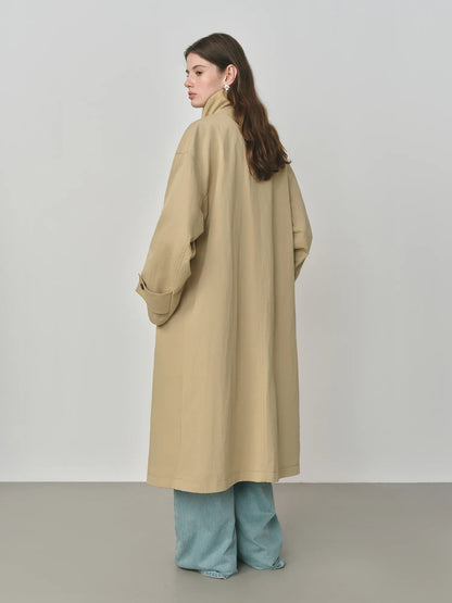 Trench Coat Feminino Camille — Oversized Clássico para Meia-Estação