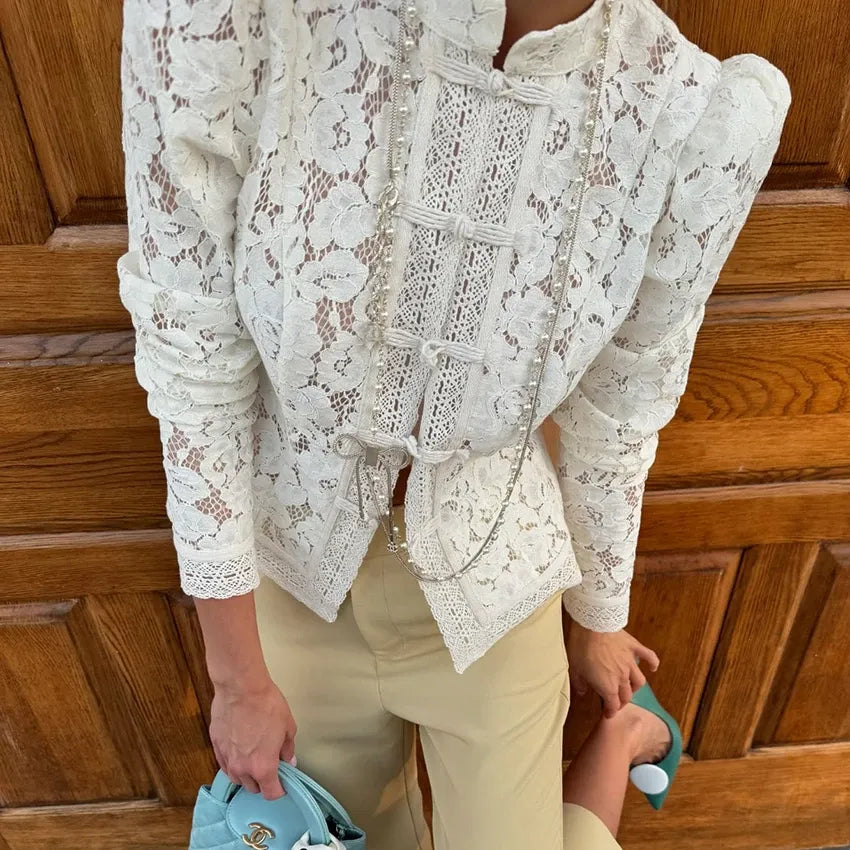 Blusa de Renda Feminina Manga Bufante Élodie