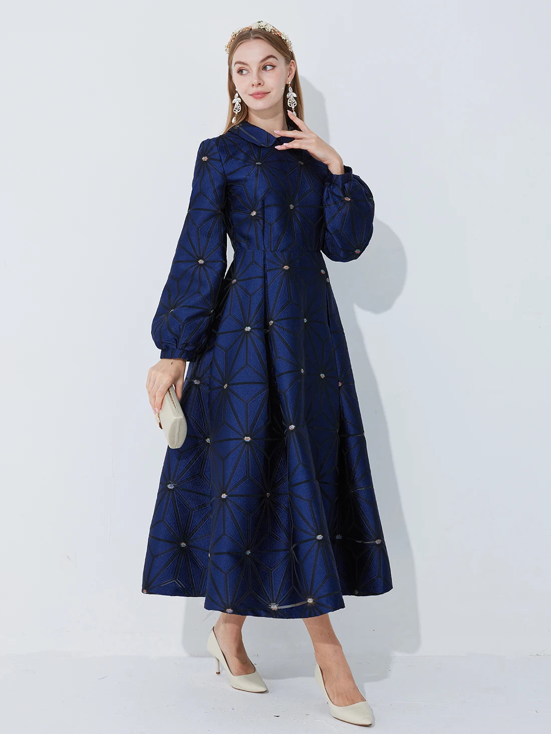 Outono/inverno gola virada manga forrada linha A silhueta geométrica jacquard pesado elegante e gracioso vestido longo