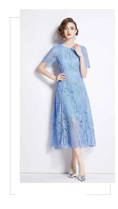 Vestido de Renda Azul Aurora Midi Elegante Jamerary