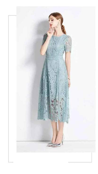 Vestido de Renda Azul Celeste Midi Elegante Jamerary