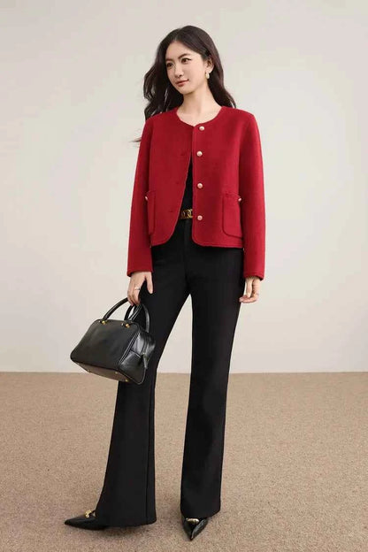 Casaco de Lã Feminino Élise – Elegância Bouclé em Lã 100%