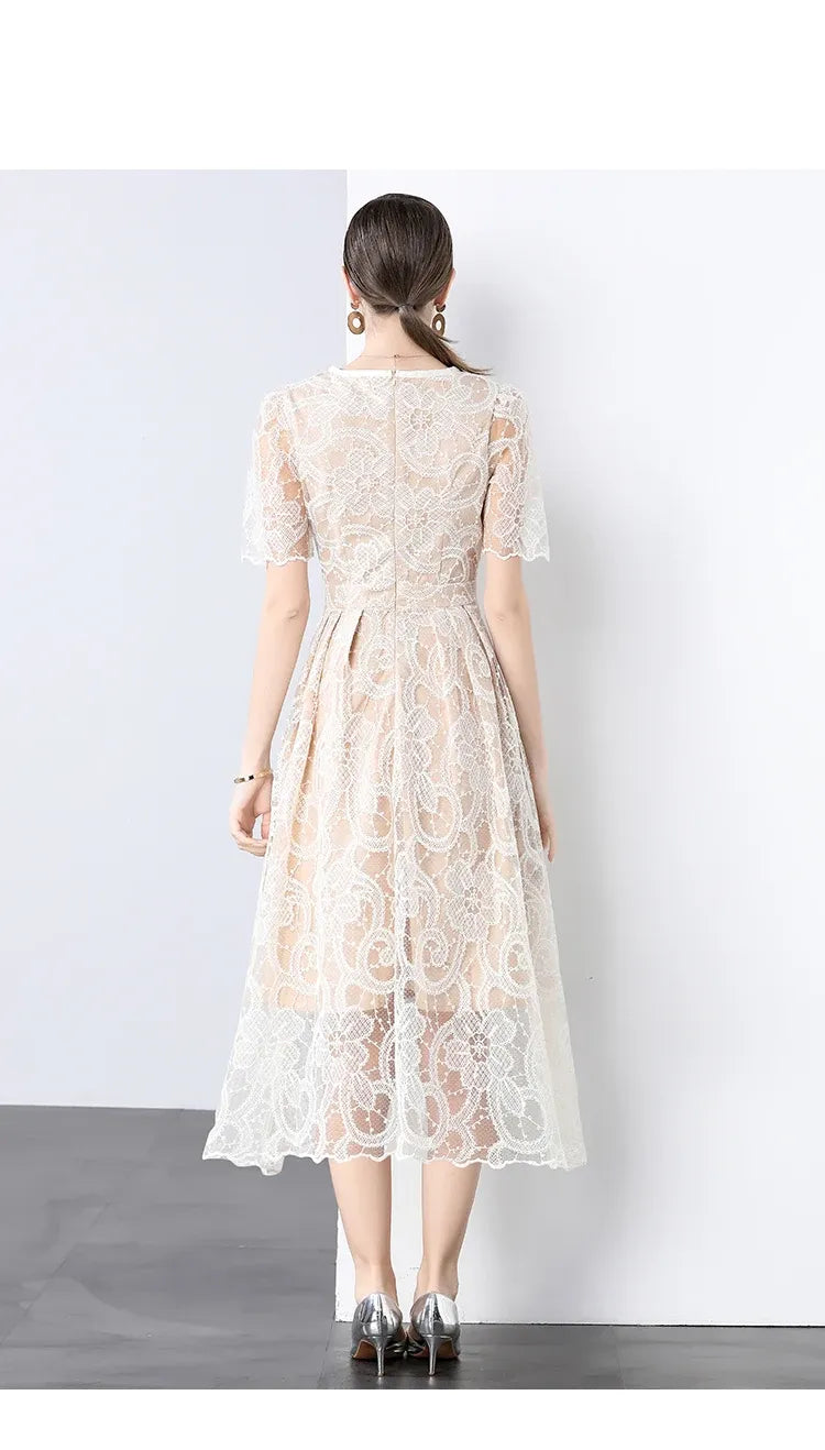 Vestido de Renda Elegante Madeleine