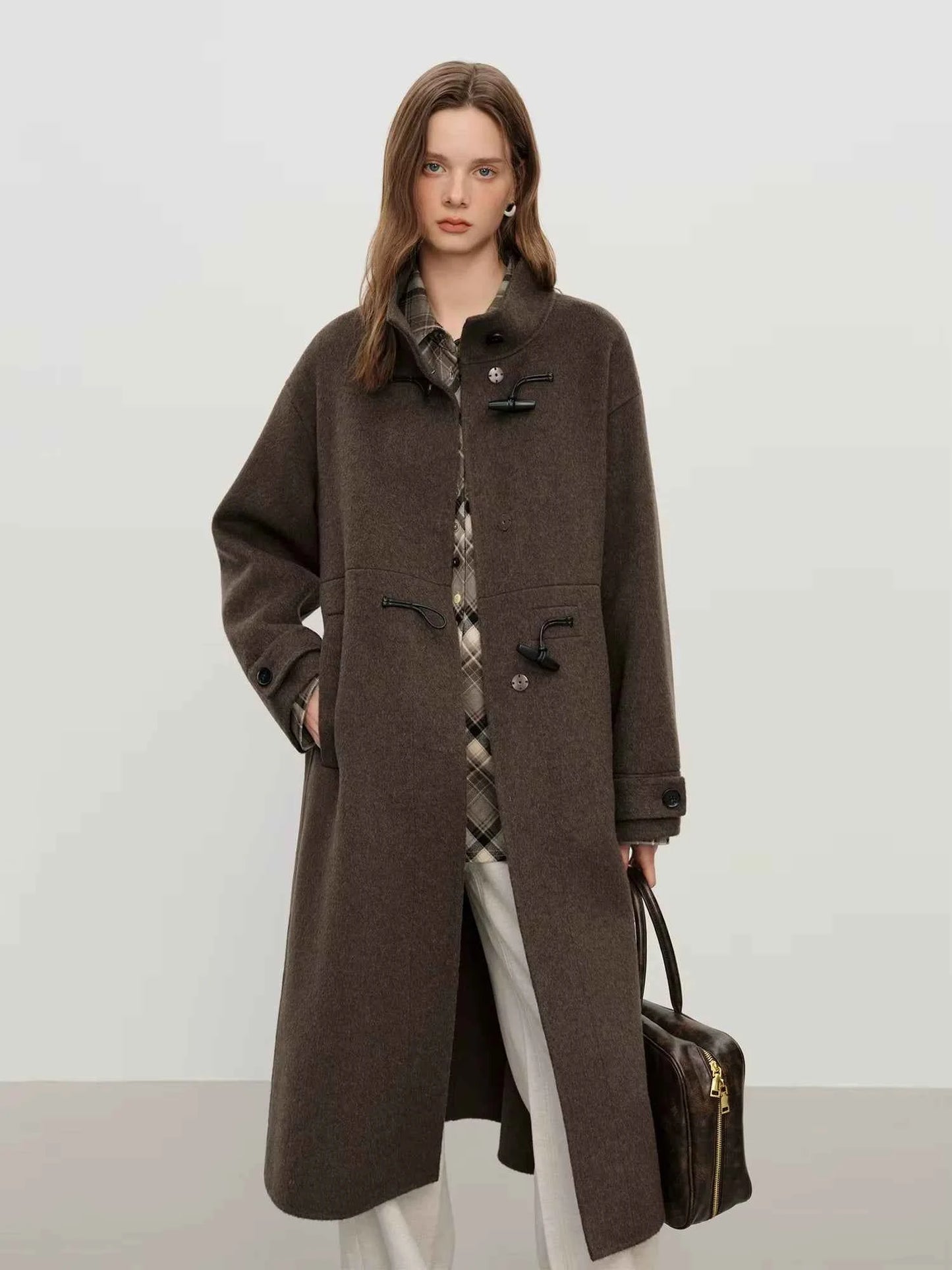 Casaco de Lã Longo Feminino Marrom Helena Windsor