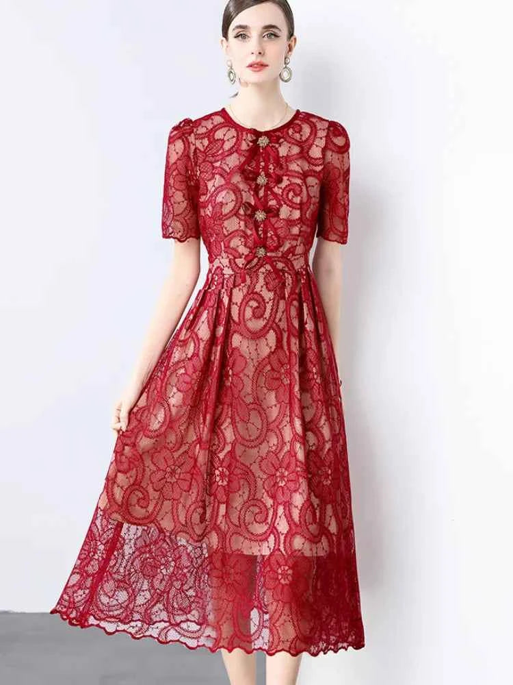 Vestido Renda Francesa Elegância Vintage