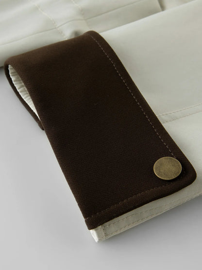 Trench Coat Curto Sofia — Conforto, Flexibilidade e Praticidade Urbana