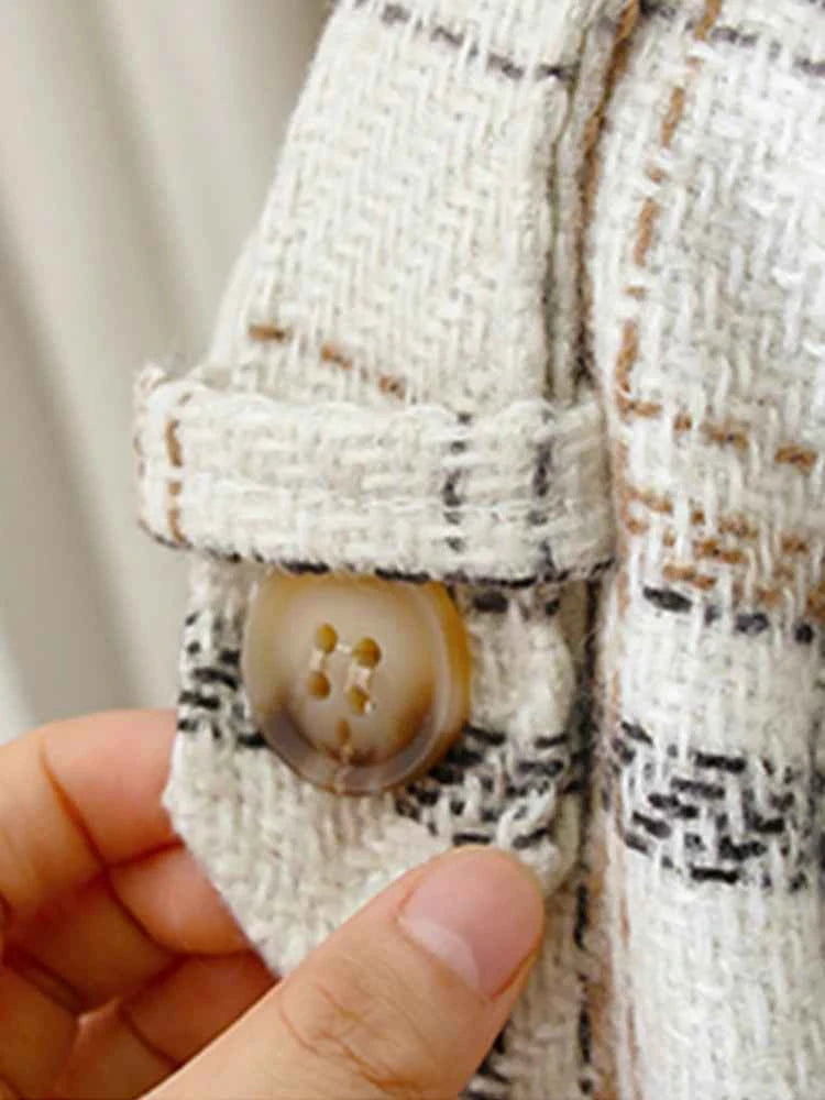 Casaco Longo Xadrez Lautaro — Elegância Atemporal