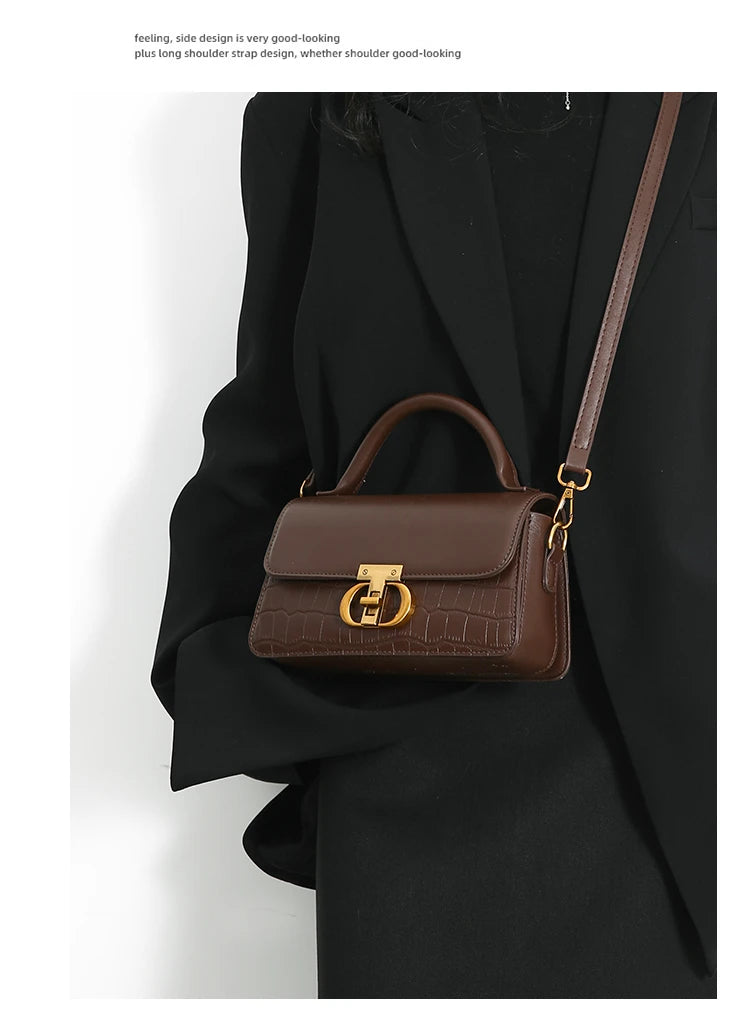 Bolsa Feminina Pequena de Couro - AlmaChic