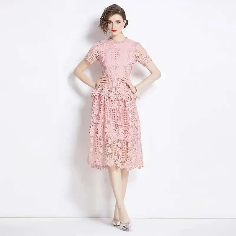 Vestido de Renda Midi Floral Feminino Aurora