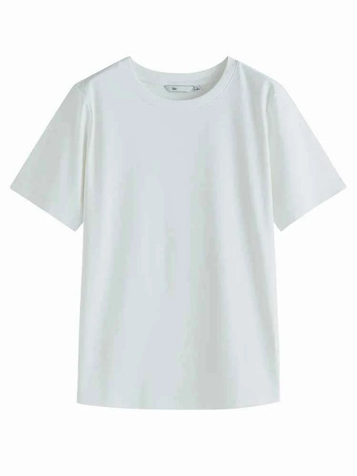 Camiseta Elegance — Sofisticação Atemporal