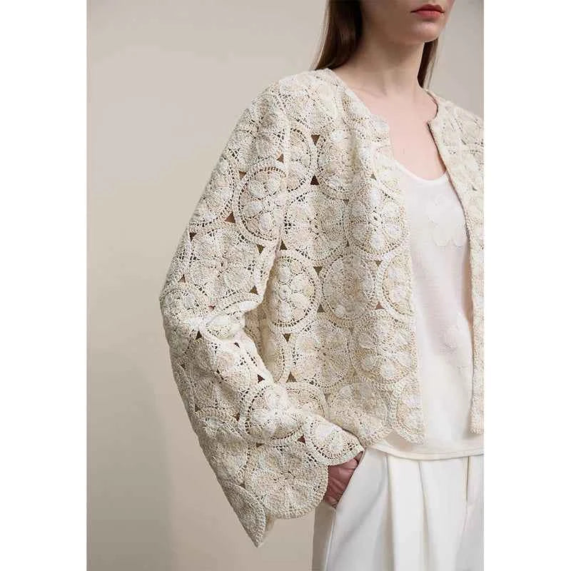 Jaqueta Crochê Elegante Feminina — Presença e Sofisticação