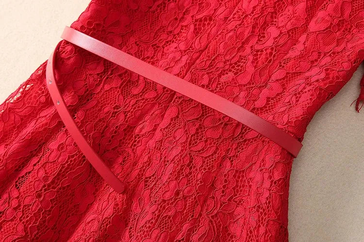 Vestido de Renda Midi Elegante Valentina Rubra