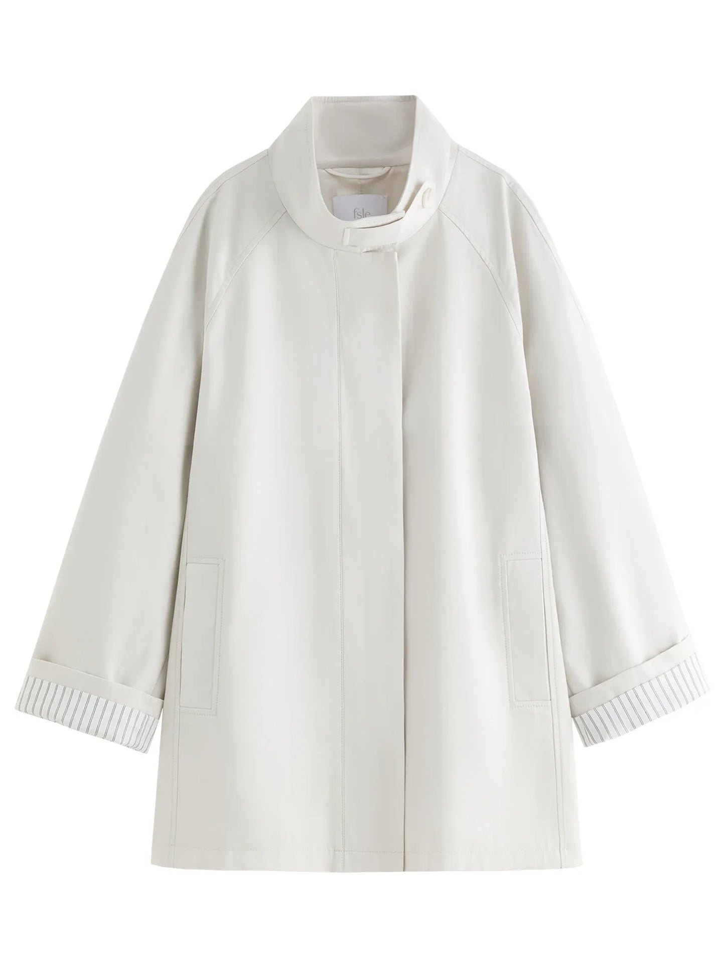 Trench Coat Curto Audrey — Estrutura Leve e Estilo Casual Chic