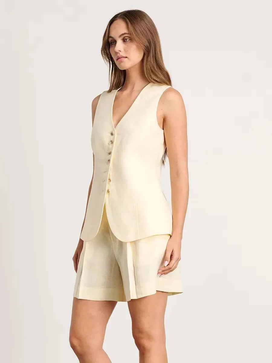 Conjunto Feminino Essence Linen – Colete & Short de Linho e Algodão