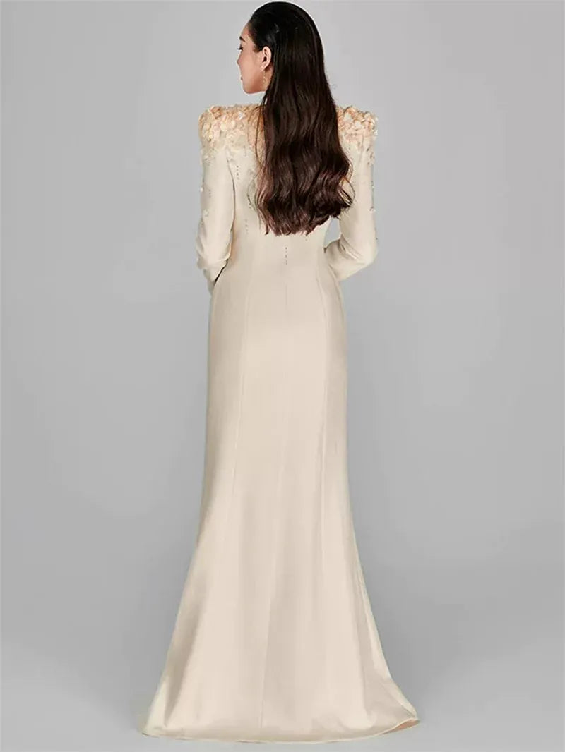 Vestido Longo de Festa Floréal Lumière – Alta Alfaiataria com Aplicações Florais Artesanais