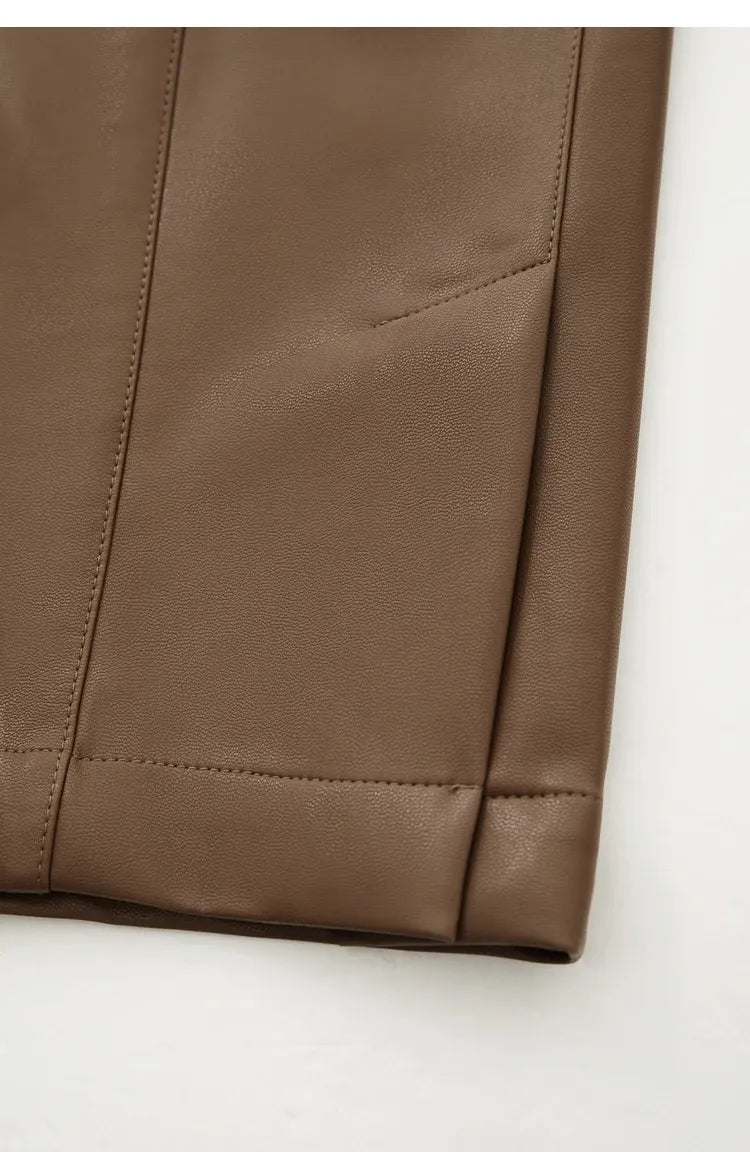 Calça de Couro Feminino PU Minimal – Corte Reto e Estilo Atemporal - AlmaChic
