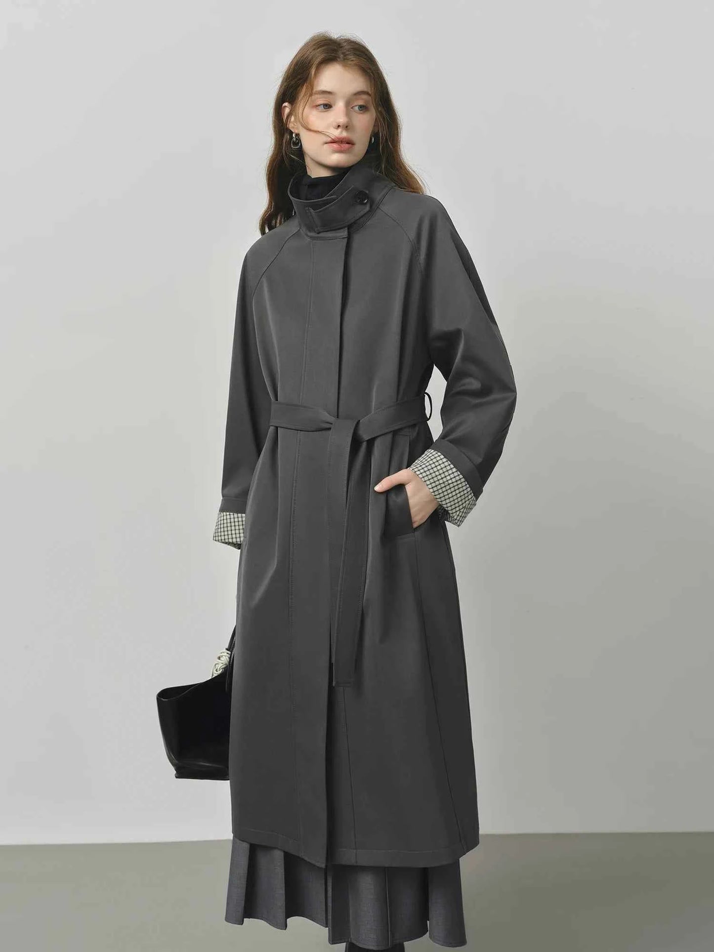 Trench Coat Feminino Beatrice — Leveza, Estrutura e Estilo Contínuo (Cópia)