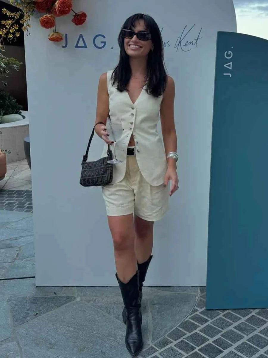 Conjunto Feminino Essence Linen – Colete & Short de Linho e Algodão