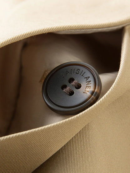 Trench Coat Curto Audrey — Estrutura Leve e Estilo Casual Chic