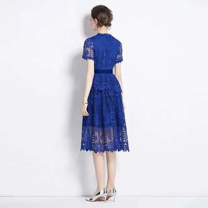 Vestido de Renda Midi Floral Feminino Aurora