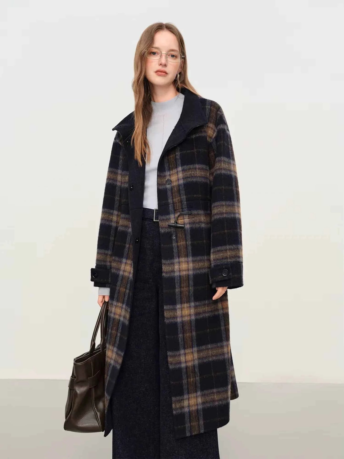 Casaco de Lã Xadrez Longo Feminino Helena Windsor