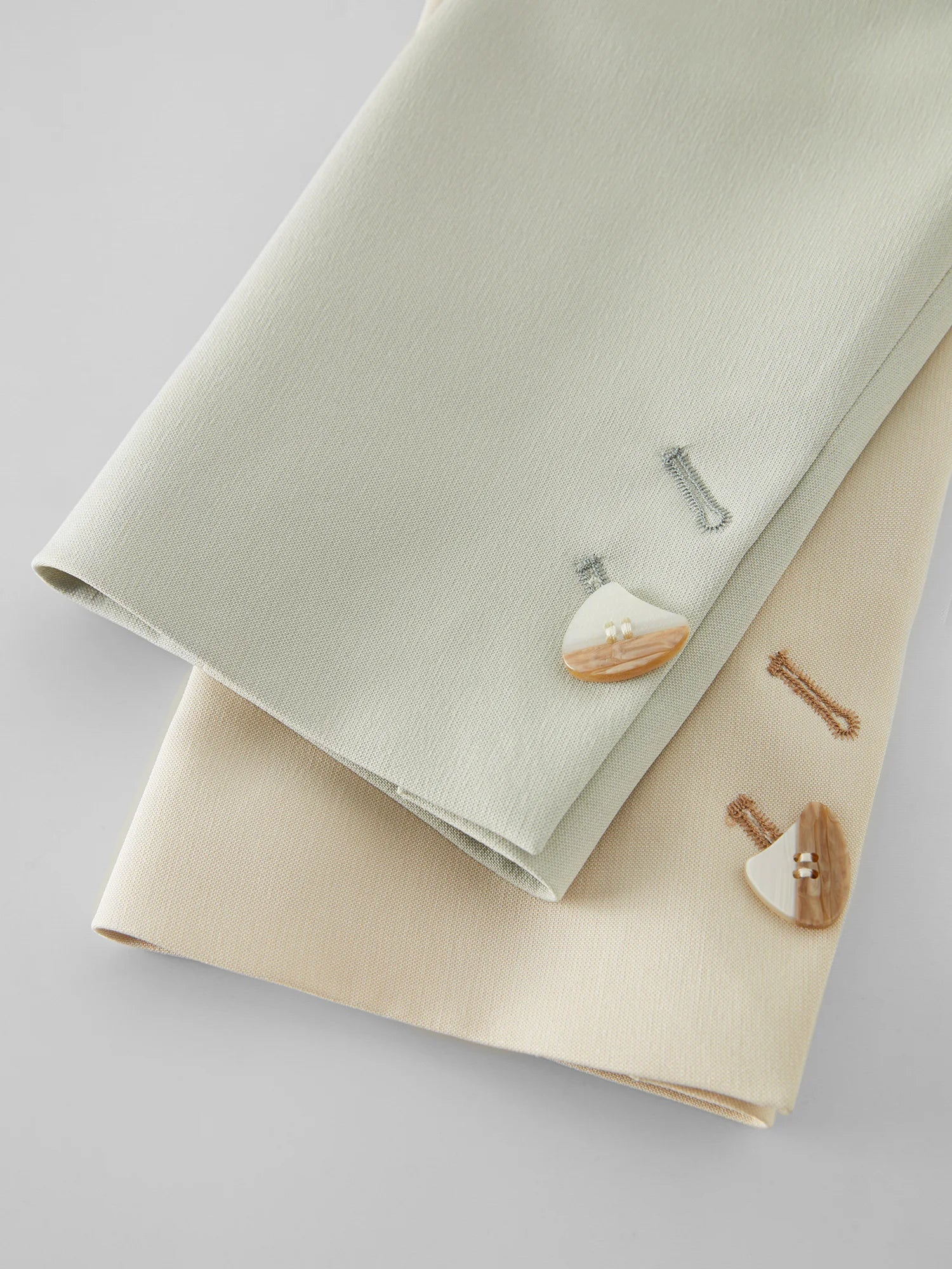 Fsle versátil estilo elegante blazer jaqueta para mulher 2025 nova chegada design exclusivo escritório solto topo verde chique casaco 25fs11075