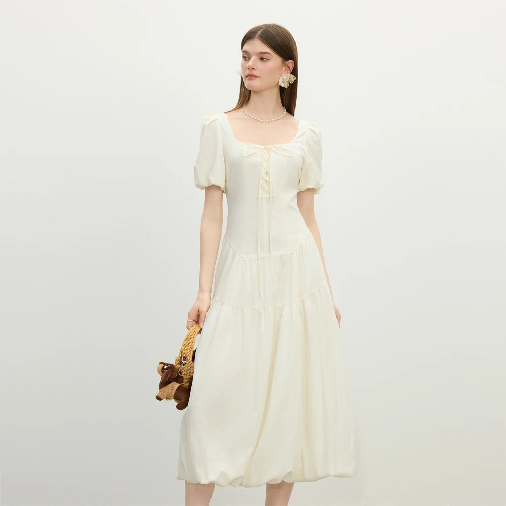 Vestido Feminino Elegância Francesa Gola Quadrada - AlmaChic