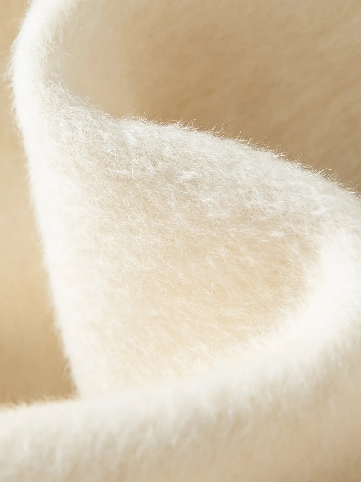 Casaco de Lã Longo Feminino Aurélia