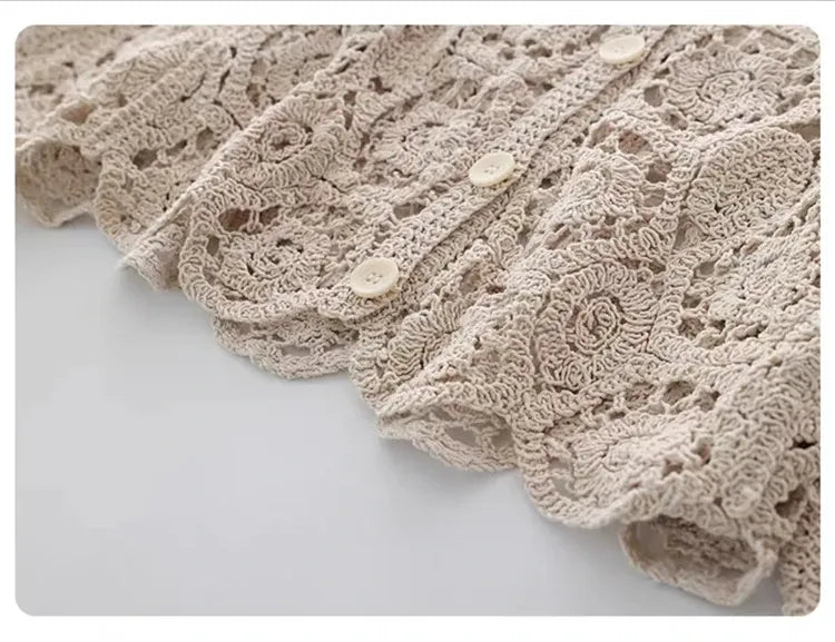 Cardigan Feminino Tricot Rendado Lia Bohème – Leve, Versátil & Atemporal