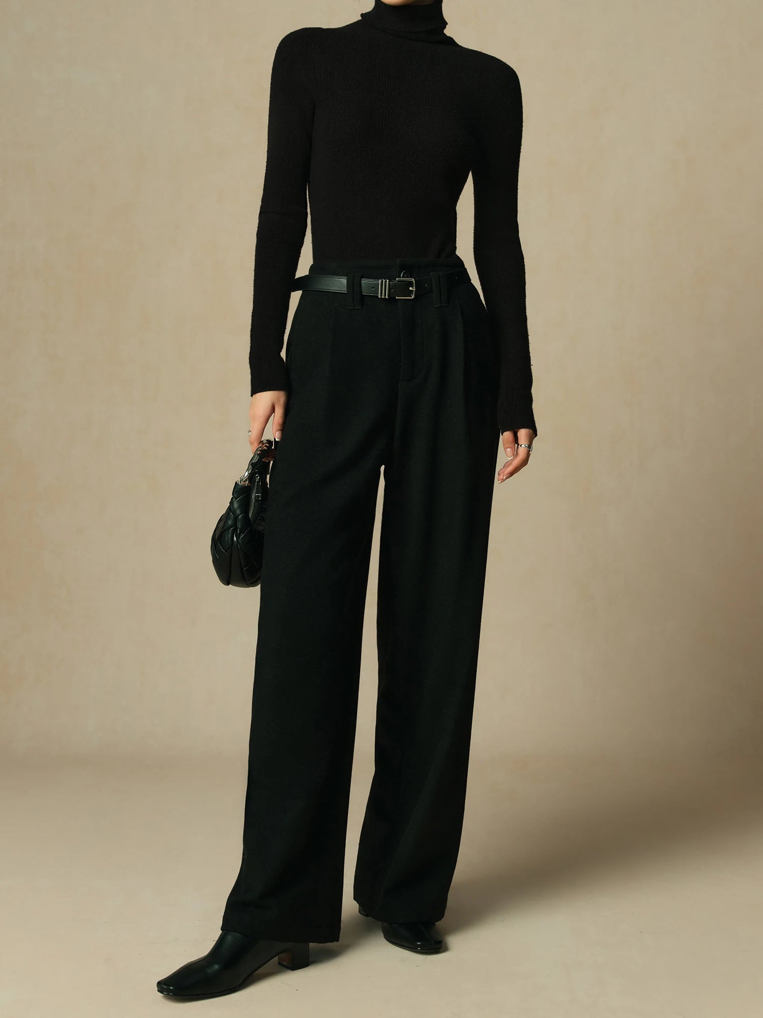 Calça de Lã Feminina Elegância - AlmaChic