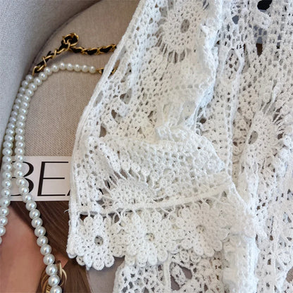 Cardigan de Crochê Elegância Boêmia - AlmaChic