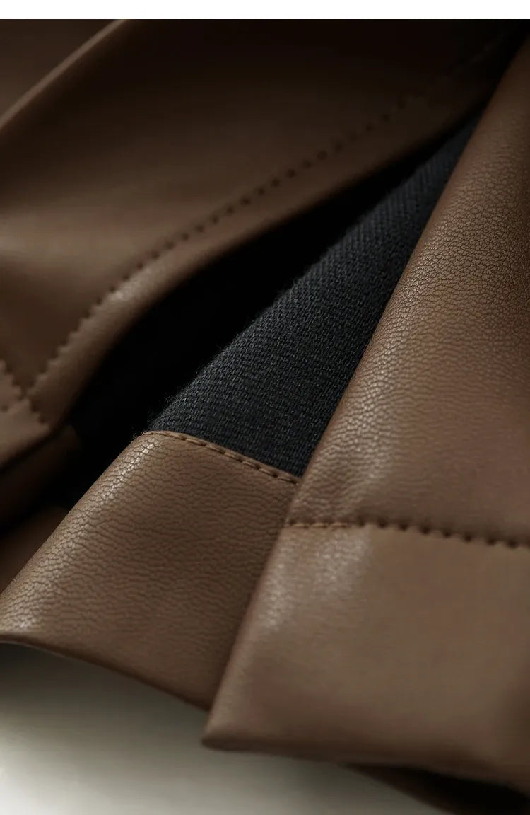 Calça de Couro Feminino PU Minimal – Corte Reto e Estilo Atemporal - AlmaChic