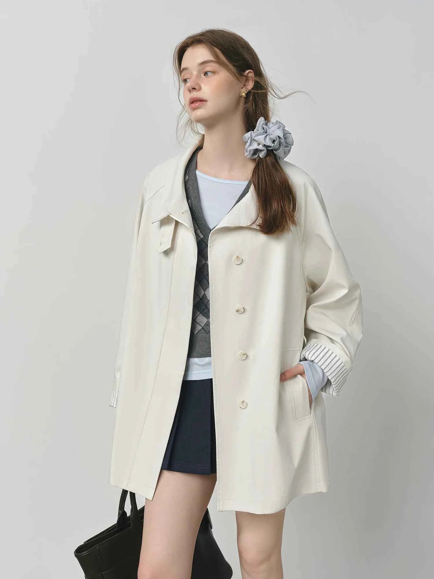Trench Coat Feminino Beatrice — Leveza, Estrutura e Estilo Contínuo (Cópia)