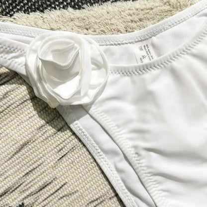 Biquíni Meia-Taça Branco Neve