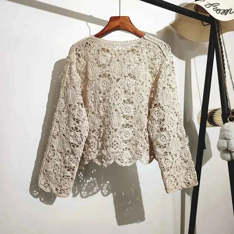Cardigan de Crochê Rendado Lia Bohème – Leve, Versátil & Atemporal (Cópia)