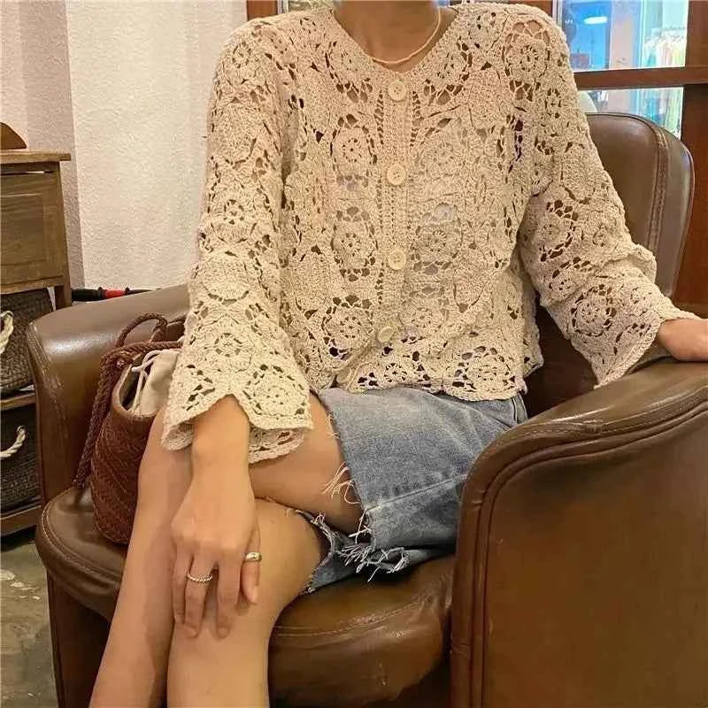 Cardigan de Crochê Rendado Lia Bohème – Leve, Versátil & Atemporal (Cópia)