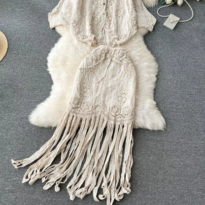 Saída de Praia Boho em Renda e Franjas – Amora