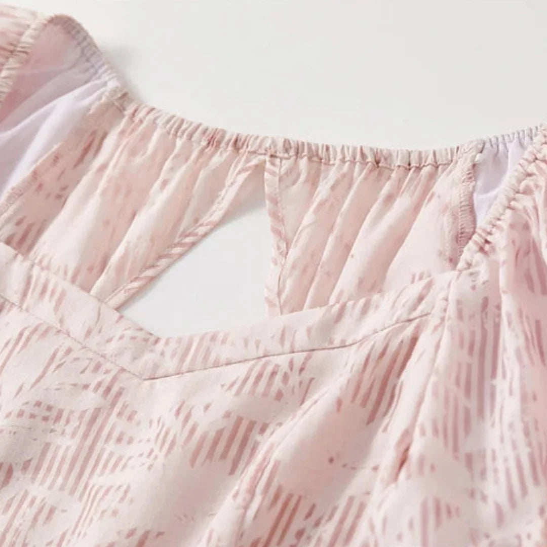 Vestido Midi Floral Rosé – Romance Refinado em Cada Detalhe