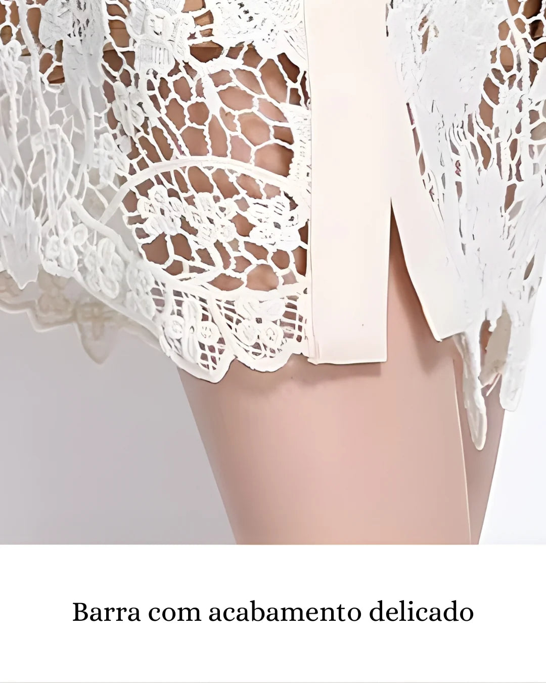 Vestido de Renda Feminino Helena Peplum – Cintura Império e Acabamento Bordado